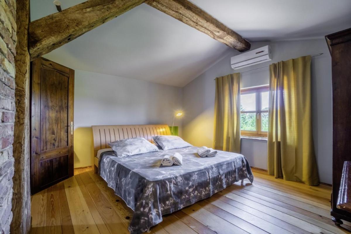 Villa Istria Moderna In Muntic *