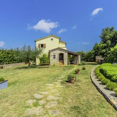 Istria Moderna In Muntic Pula Exterior photo