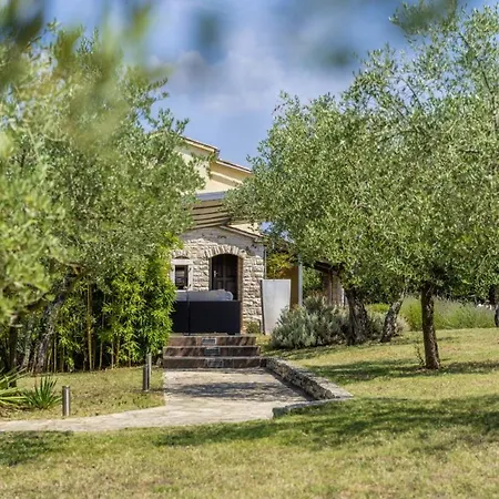 Istria Moderna In Muntic Pula Exterior photo