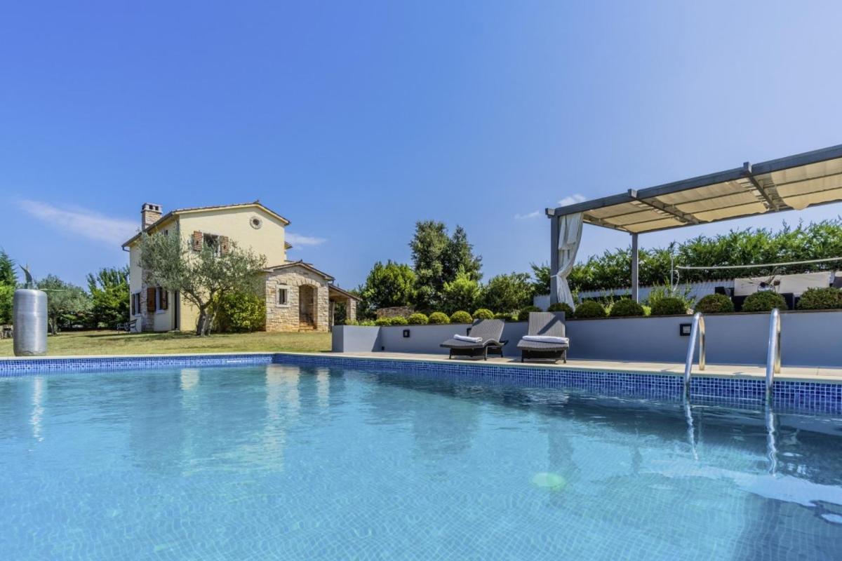 Istria Moderna In Muntić Villa Pula