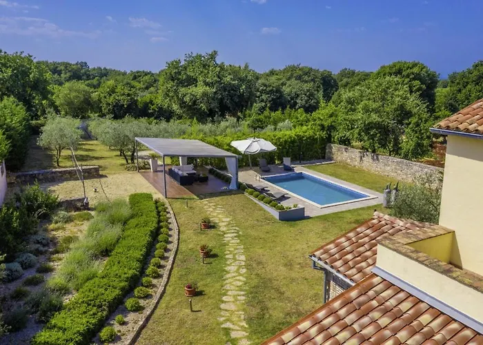 Istria Moderna In Muntic