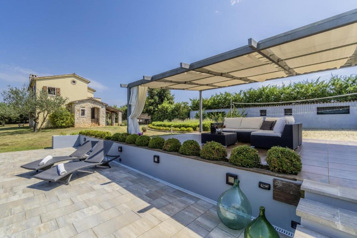 Villa Istria Moderna In Muntic Póla