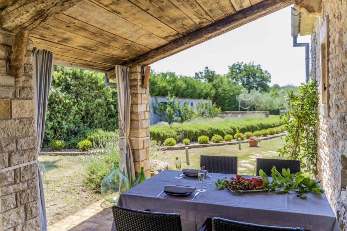 Villa Istria Moderna In Muntic Póla